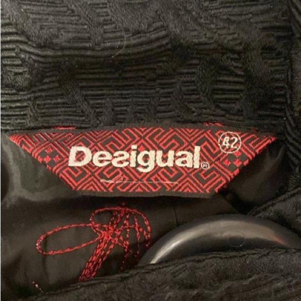 Self Embroidered coat with painted floral design in front and back. - Picture 3 of 4